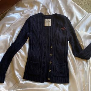 Hollister Navy blue Jacket, it has long sleeves